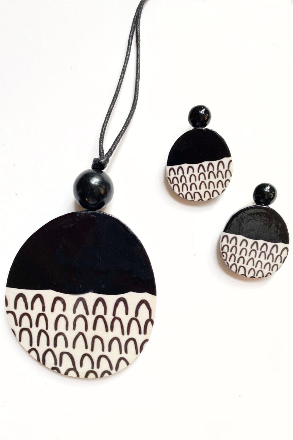 Black and White Decoupage earrings and necklace.