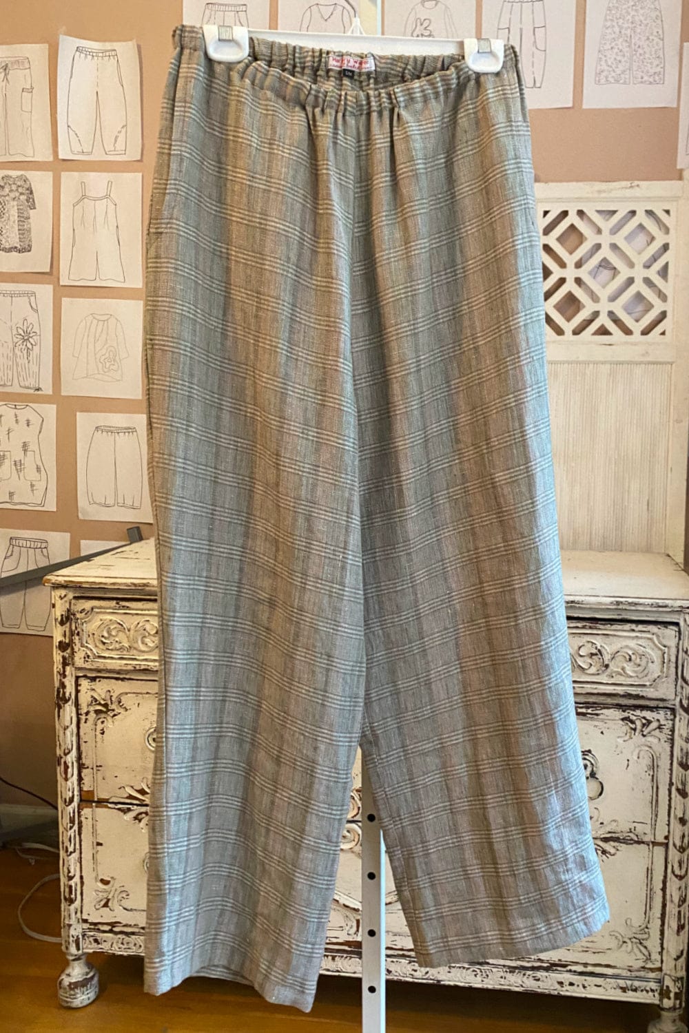 Linen plaid womens pants in a soft green.